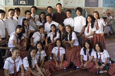 does usep have senior high school|Education in the Philippines .